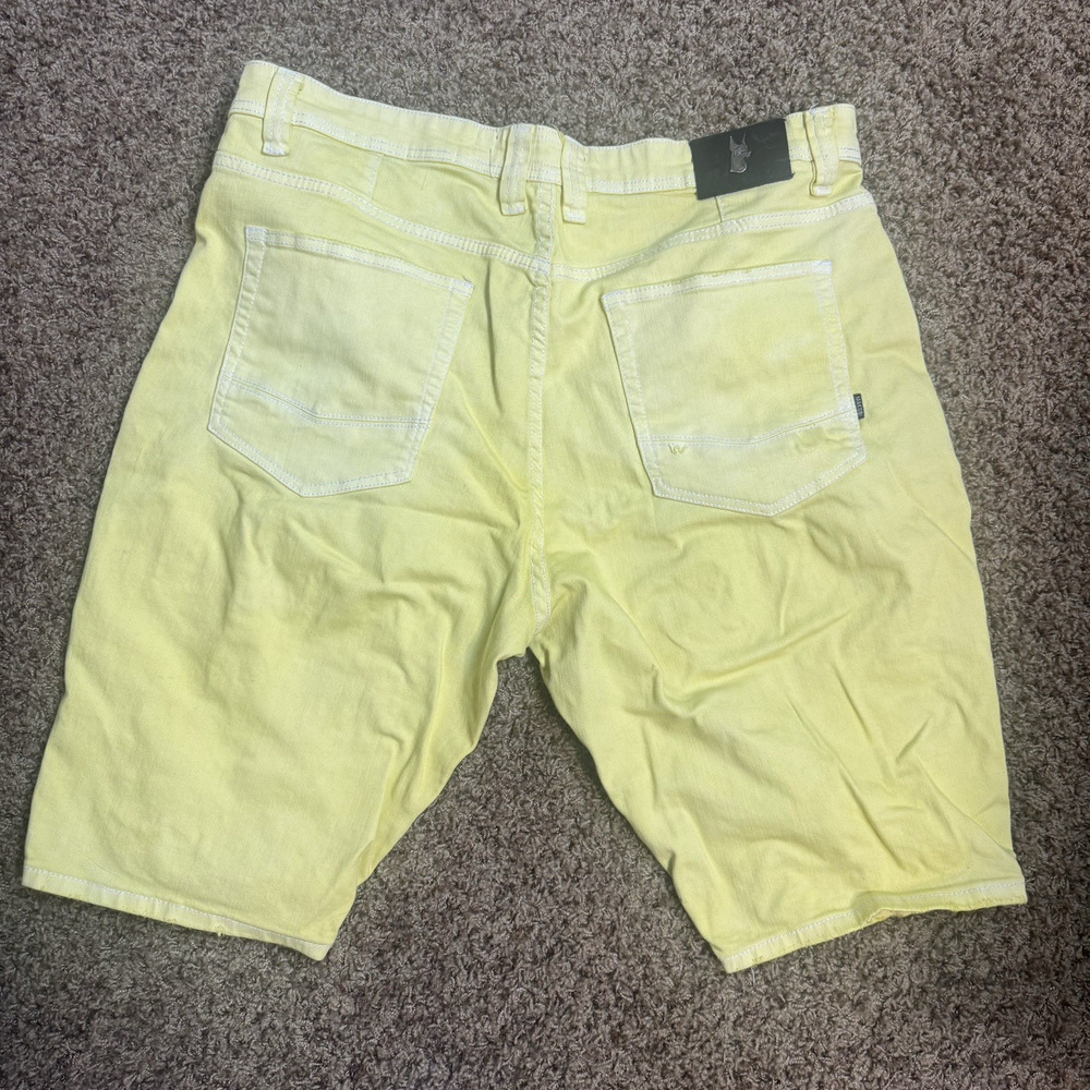 Makobi Denim Shorts men's‎ 40 pale yellow jean jorts Distressed baggy skater - Picture 2 of 5